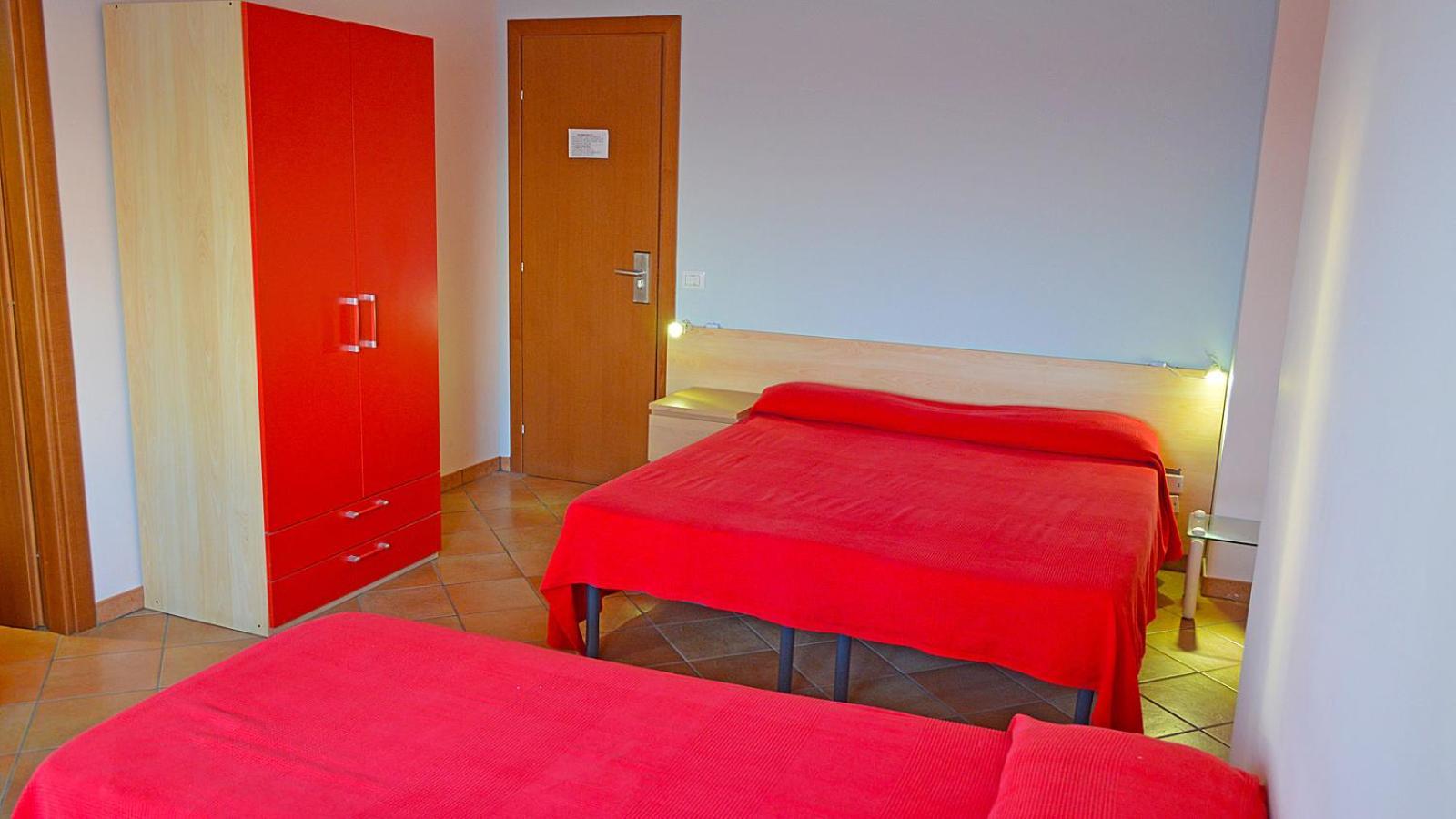 Splash'S Rooms Spadafora Luaran gambar